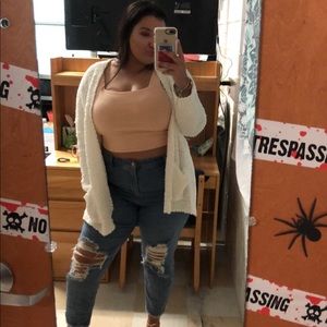 Meet your Posher, Alexys